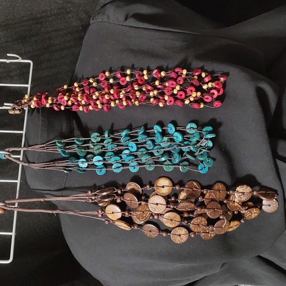 3 Wood Bead Necklaces - Picture 12 of 12